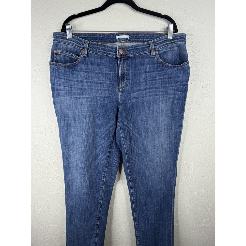 Eileen Fisher Woman 16W Blue Organic Cotton Tapered Leg Jeans Medium Wash Denim - Picture 8 of 9